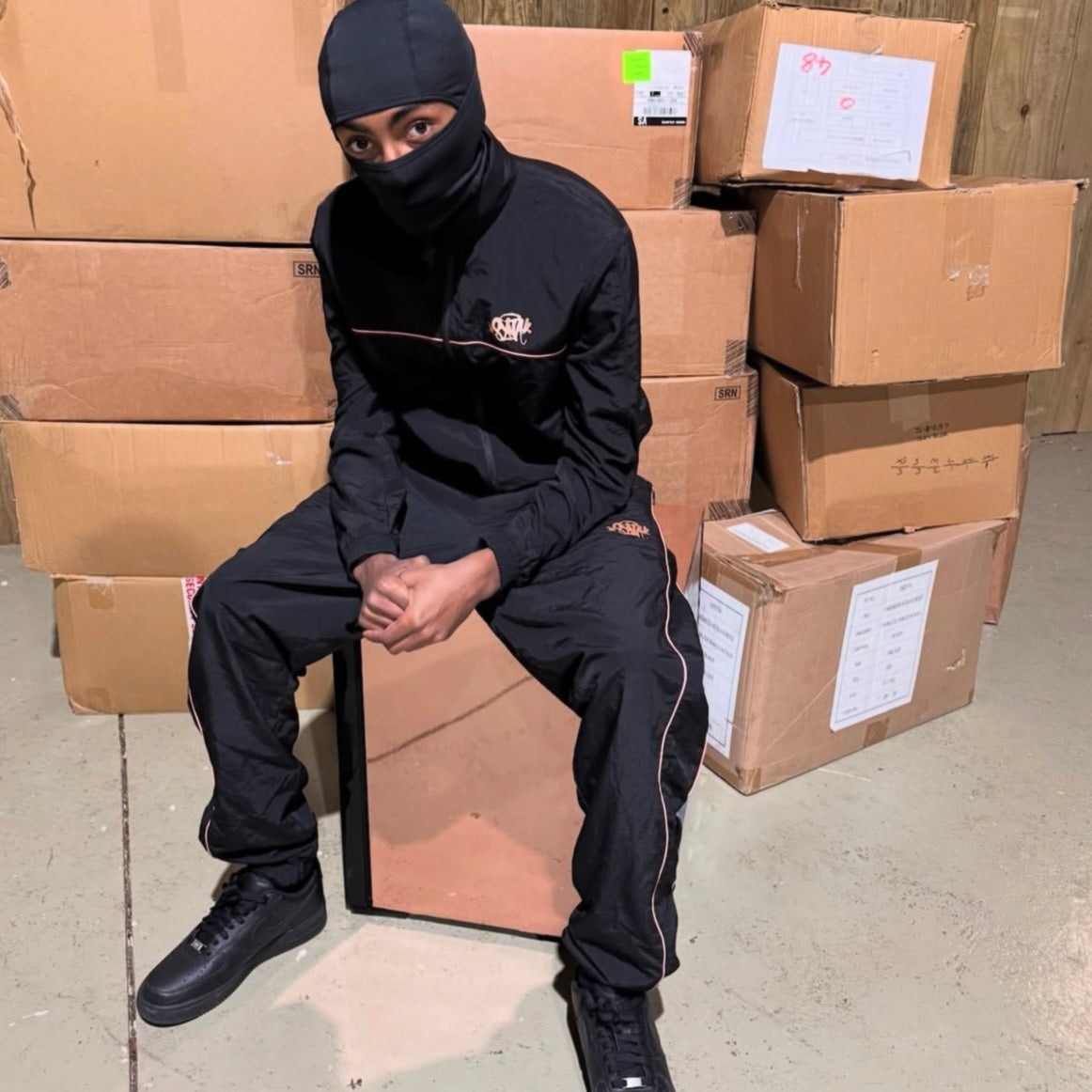 World Logo Shell Tracksuit - Black / Rose Gold